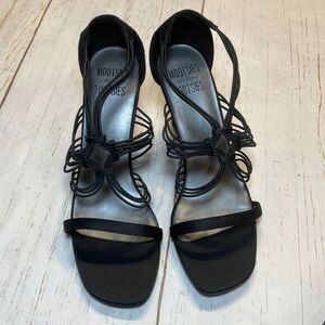 Mootsies Tootsies woman’s black heel strappy heel Size 6.5